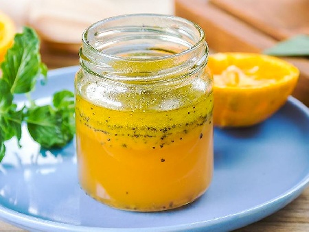 Цитрусов винегрет (дресинг за салата) с портокал, лимон и мед - снимка на рецептата